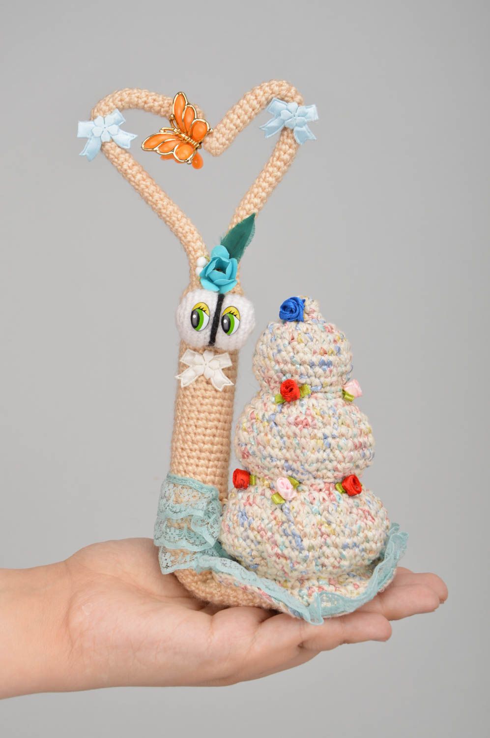 Peluche escargot aux grands yeux tricotée au crochet originale belle faite main photo 5