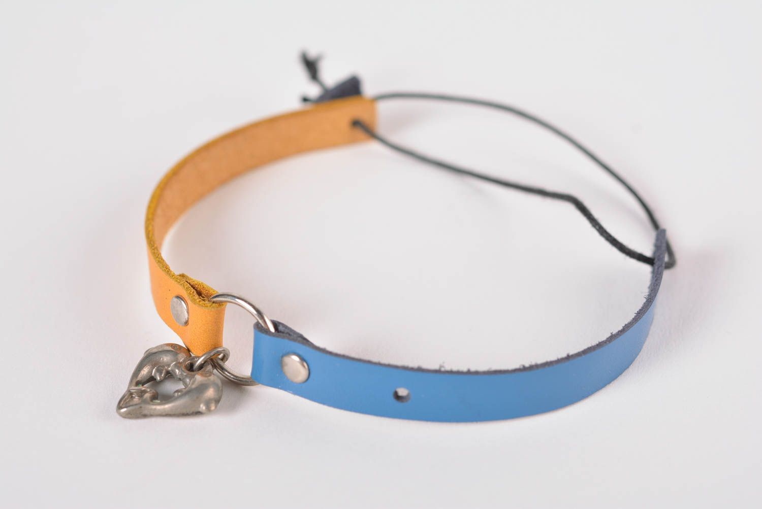 Bracelet cuir fait main Bijoux originaux bleu jaune Accessoire pour femme photo 3