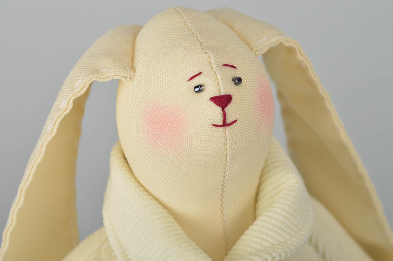 Игрушка заяц ручной работы авторская игрушка стильный подарок мягкая игрушка фото 4