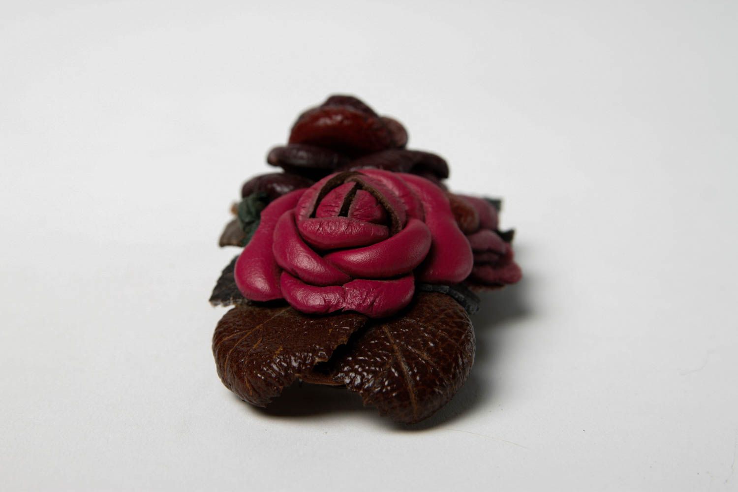 Handmade Haar Spange Accessoire für Haare Haarschmuck Blüten aus Leder foto 4