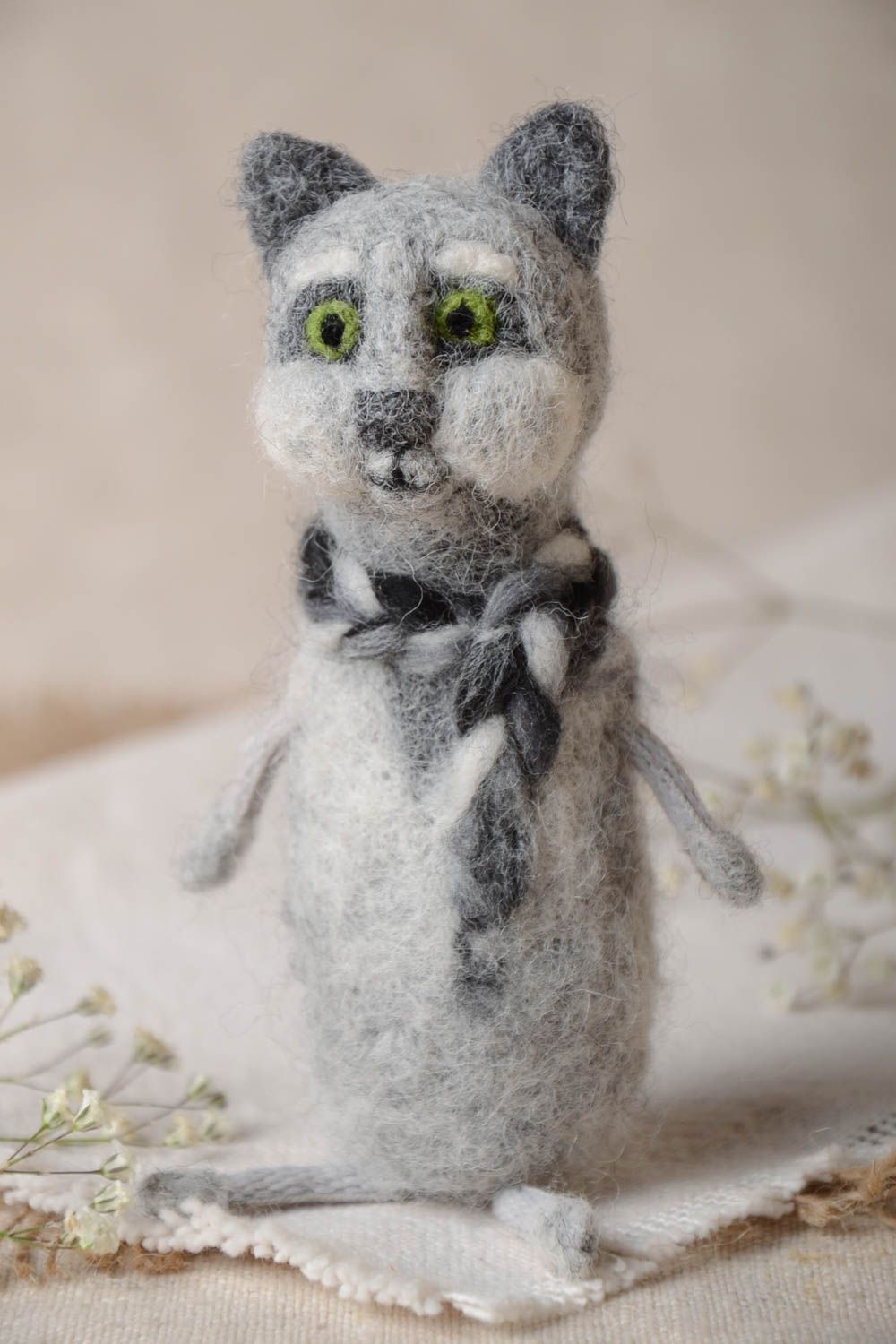 Muñeco hecho a mano de lana juguete para decorar la casa regalo para niños foto 1