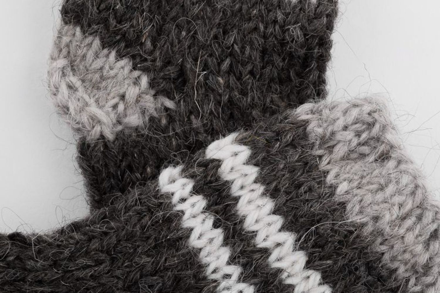 Children's woolen socks of grey color photo 3