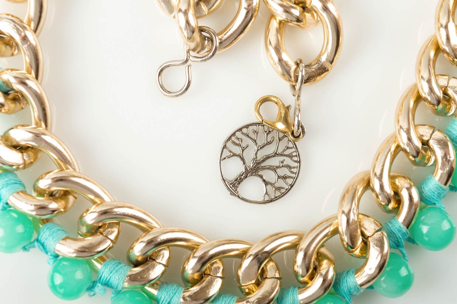 Handmade green necklace on chain stylish gold accessories beautiful jewelry photo 4