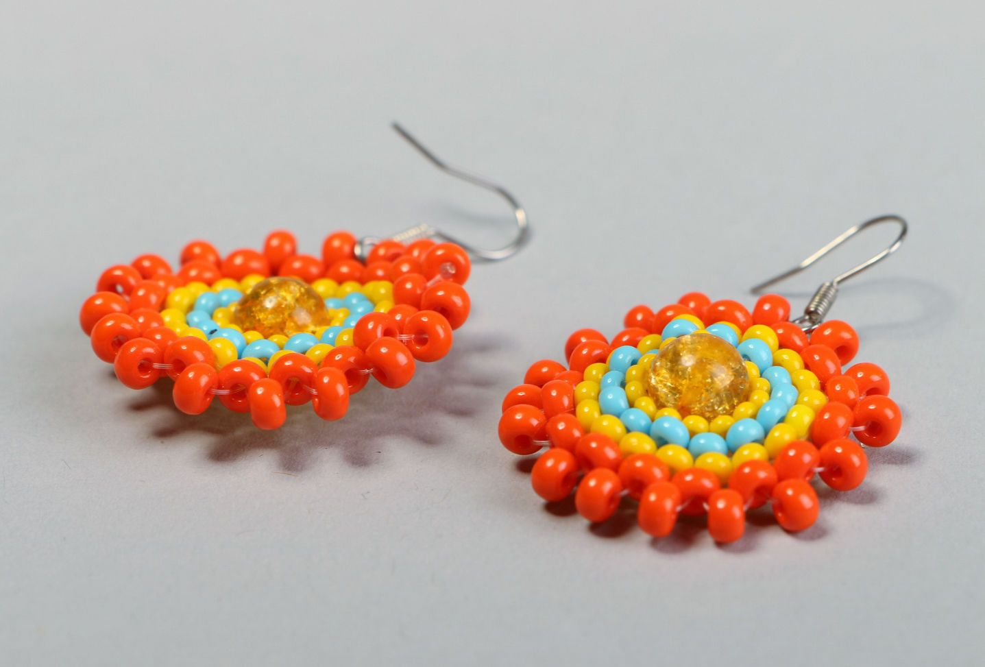 Round earrings made of beads photo 1