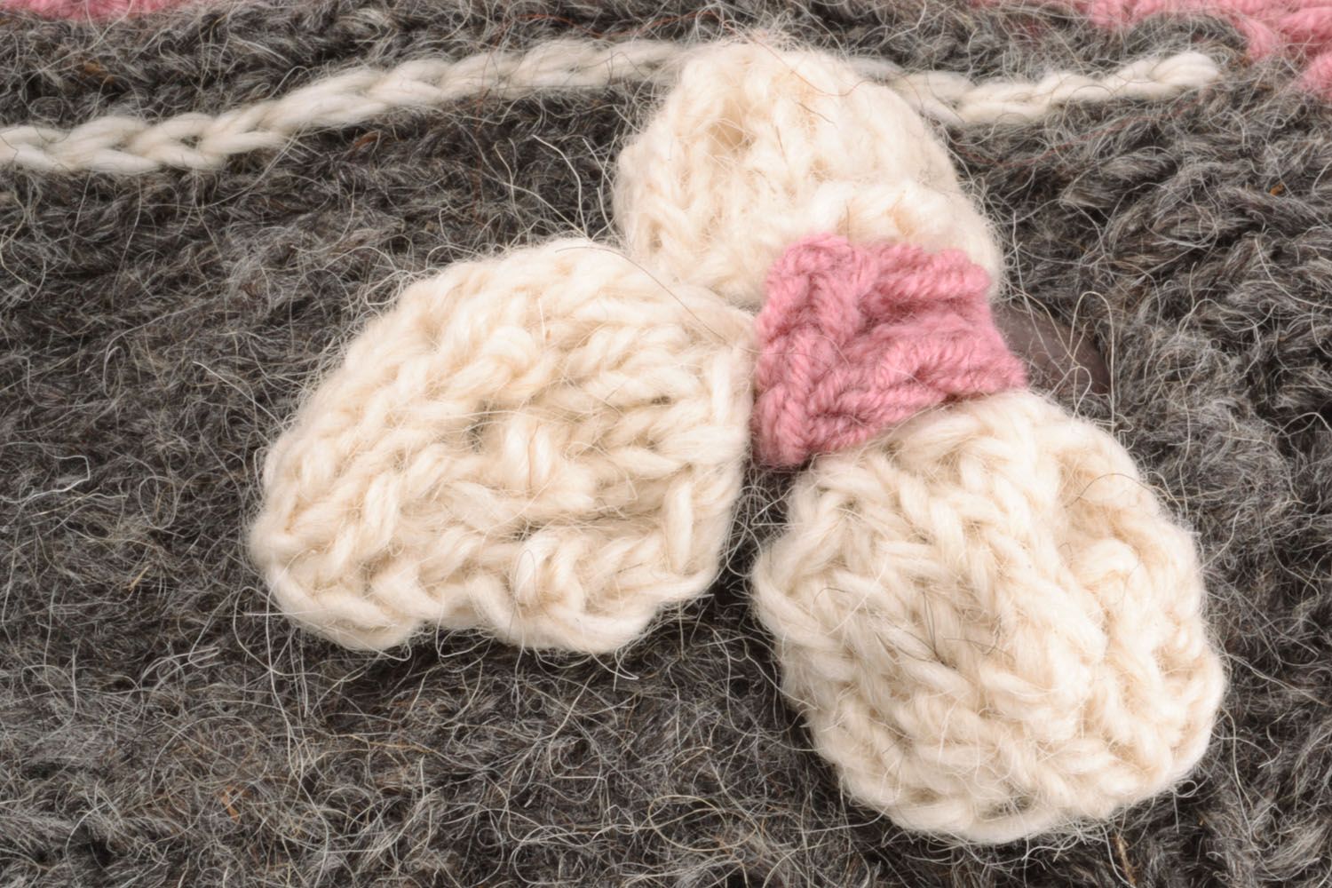 Gorro e cachecol de lã feitos à mão  foto 2