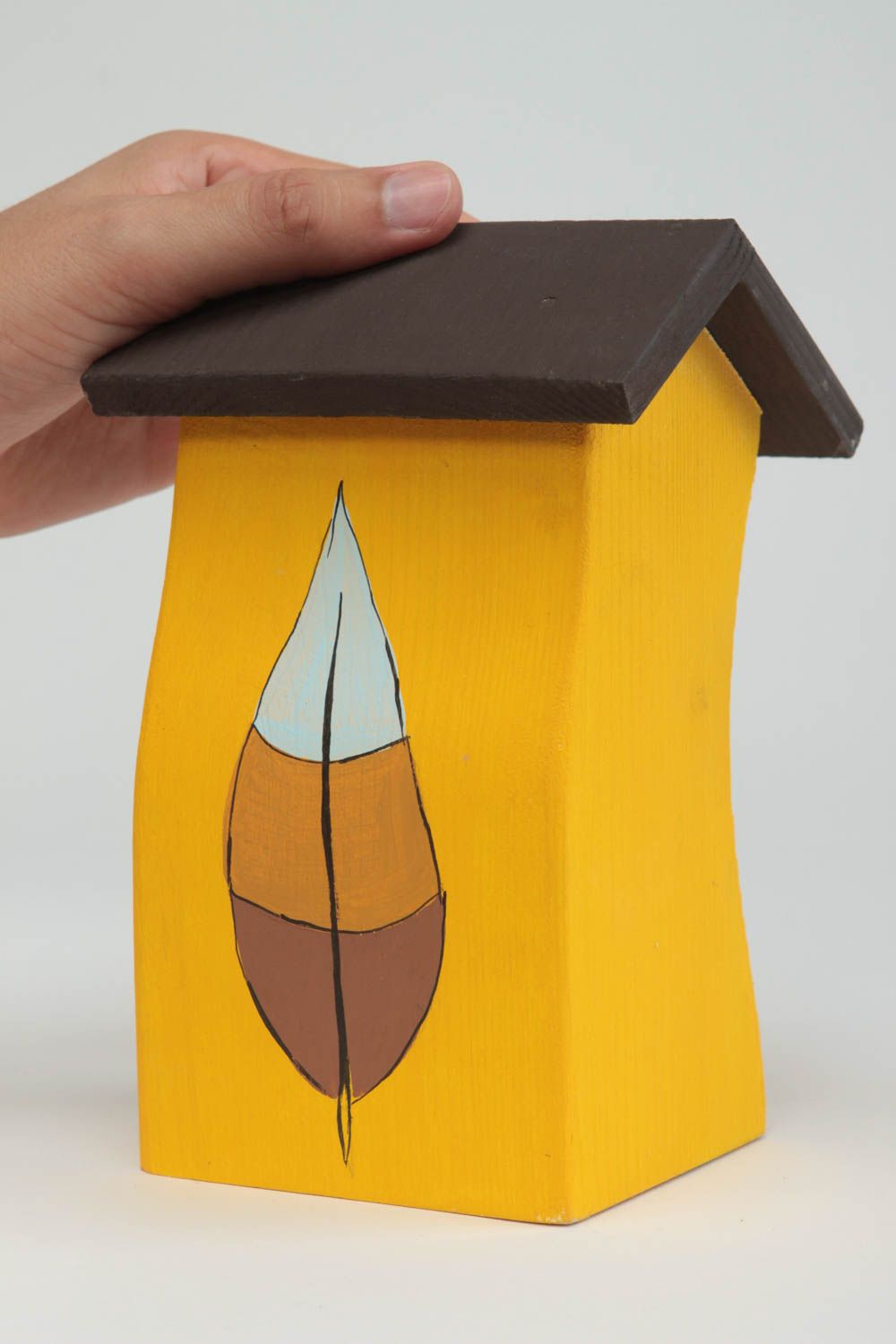 Maisonnette en bois faite main Statuette déco Cadeau original jaune design photo 5
