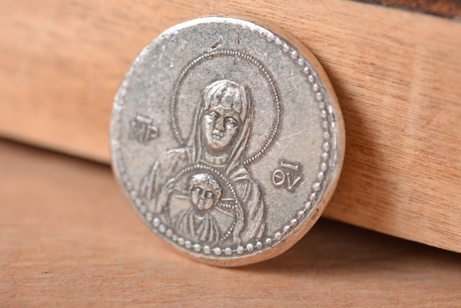 Moneda de latón artesanal elemento decorativo regalo original para amigo foto 1