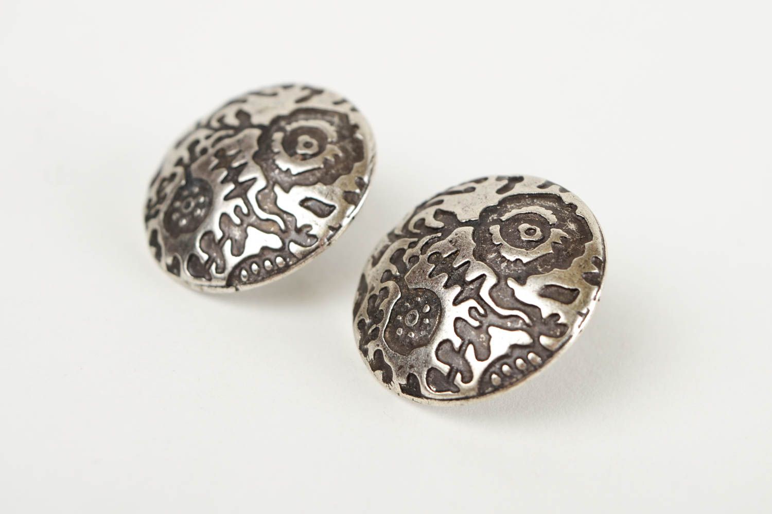 Stylish handmade metal earrings handmade accessories for girls metal craft photo 4