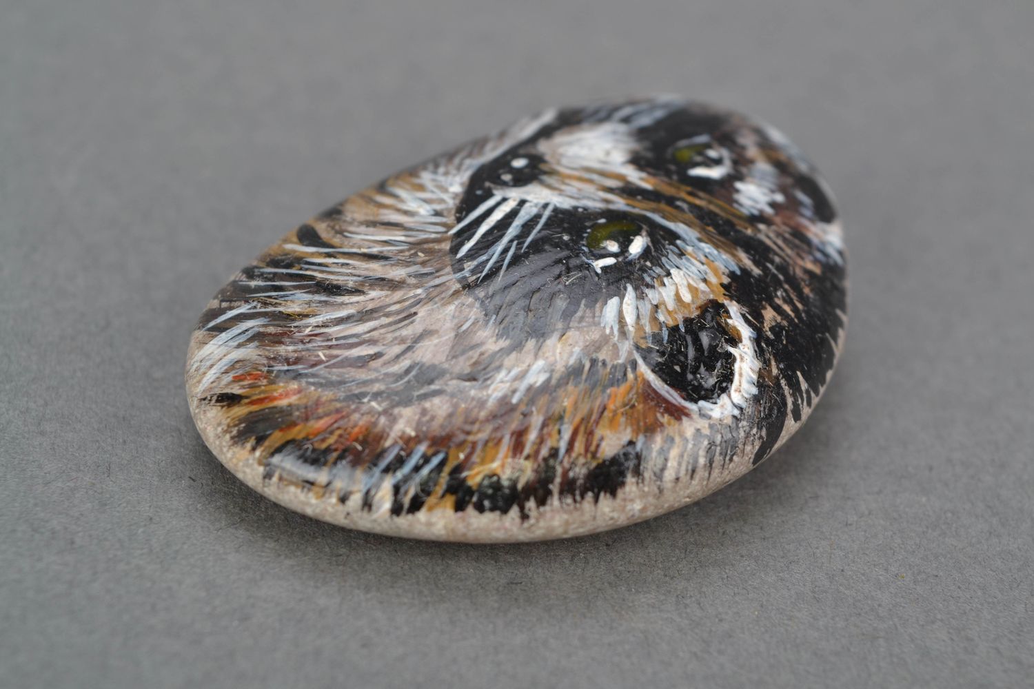 Small painted sea stone for decor Raccoon photo 3