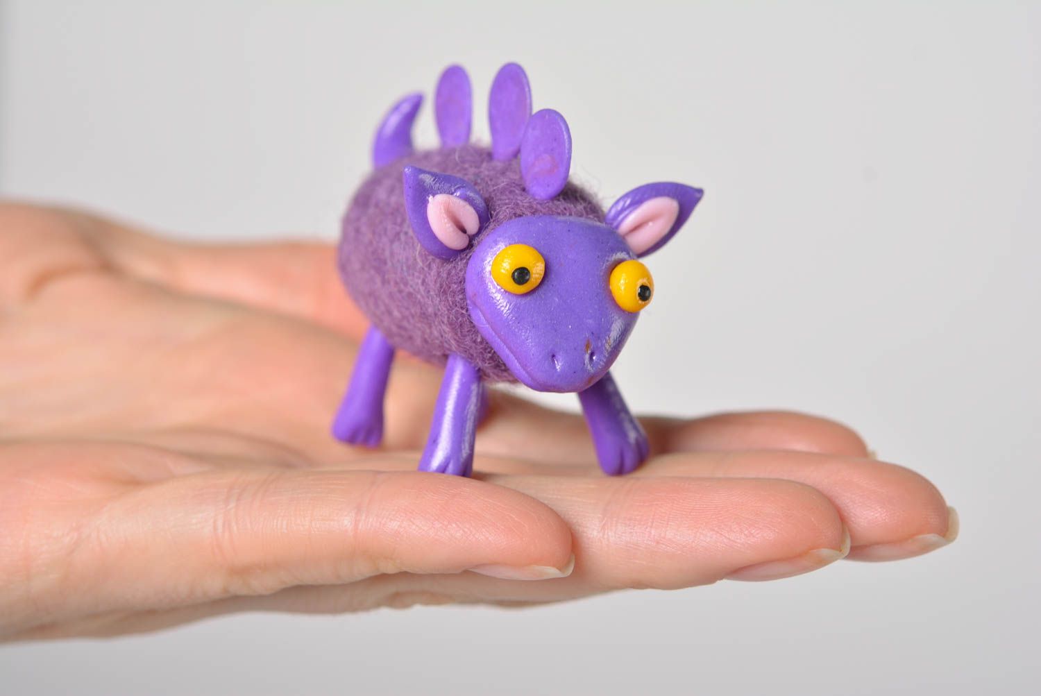 Валяная игрушка хэнд мэйд фигурка из пластики игрушка из шерсти Динозаврик фото 4