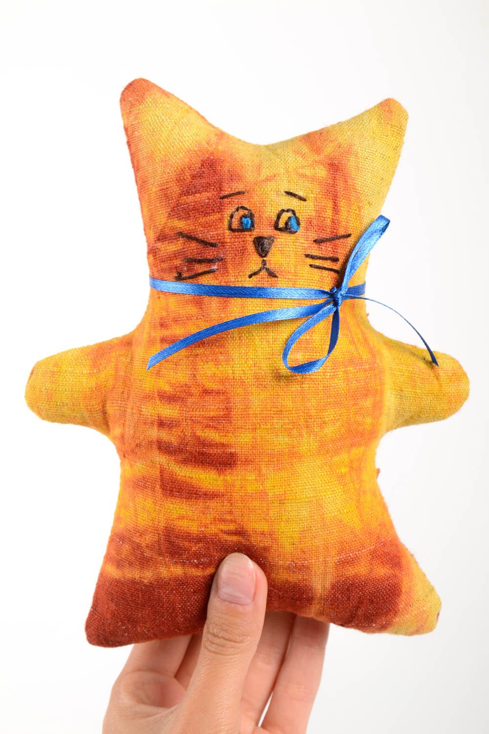 Peluche chat fait main Décoration chambre enfant Décoration en tissu Idée déco photo 3