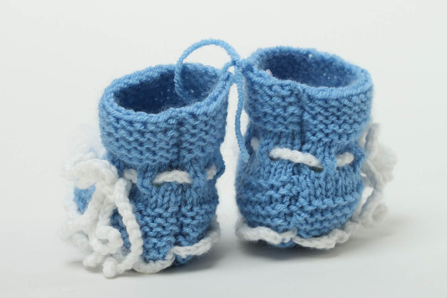 Handmade erste Schuhe für Baby gehäkelte Babyschuhe Geschenk für Kleinkinder foto 3