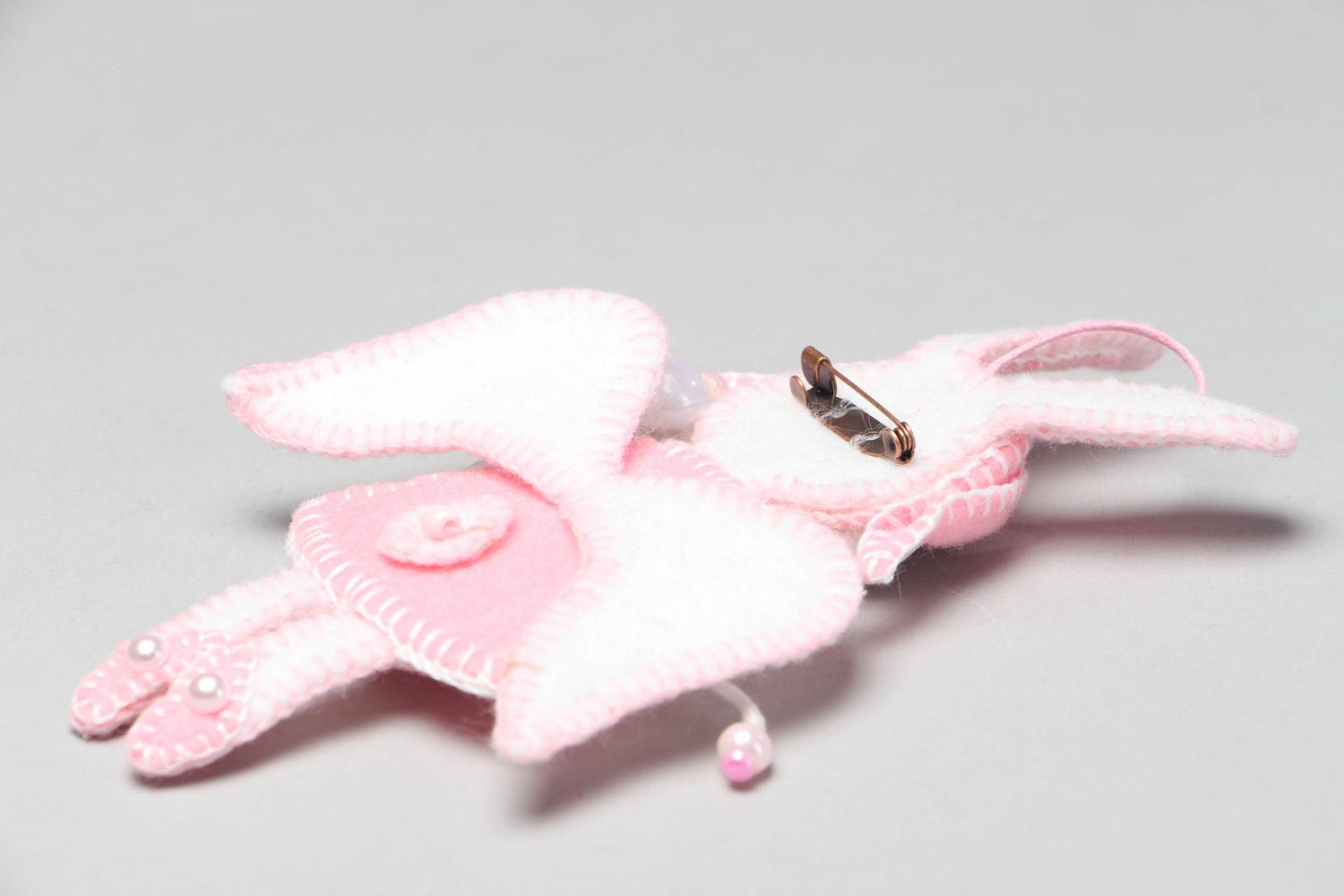 Felt brooch in the shape of pink angel bunny photo 3