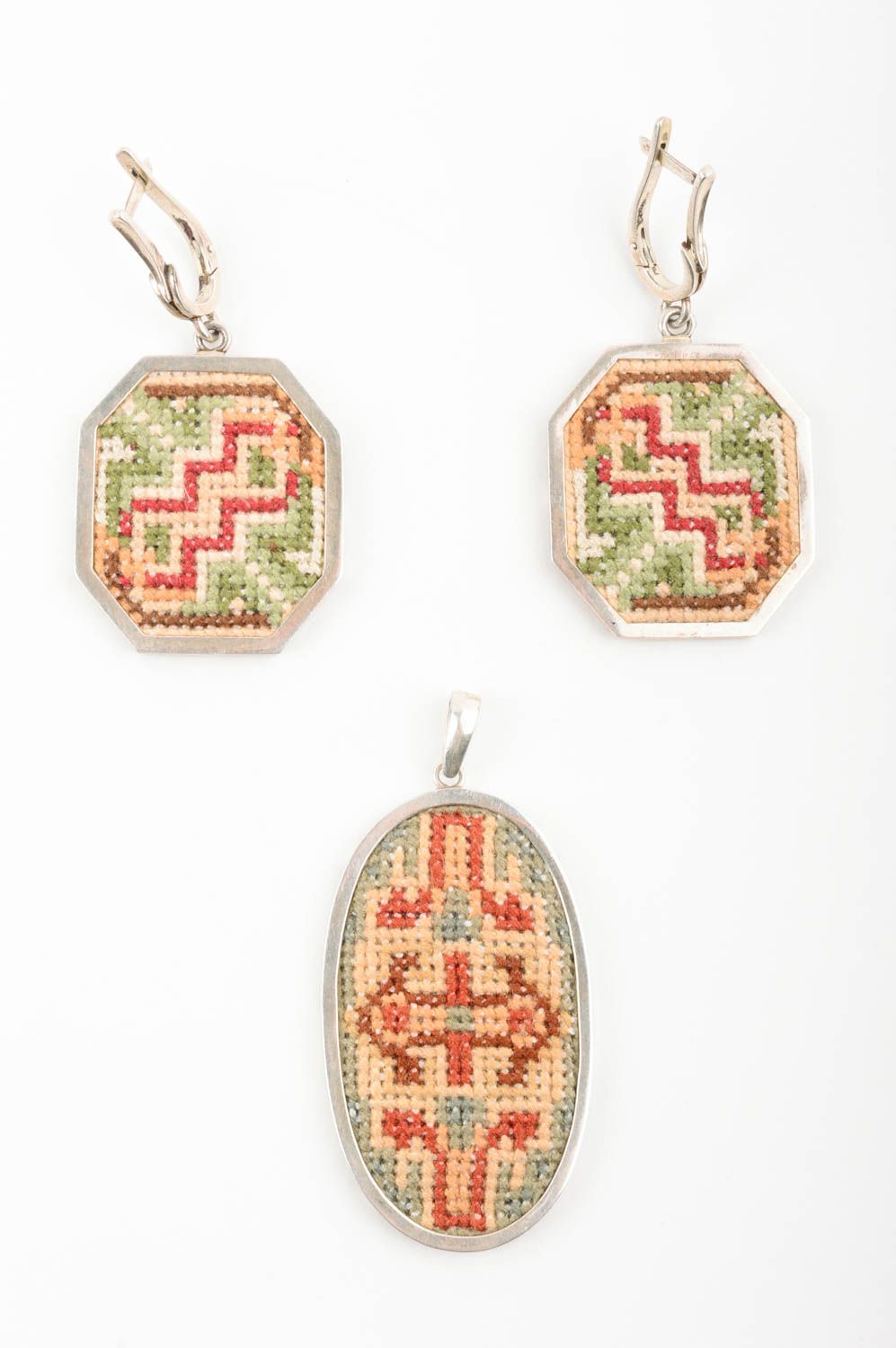 Handmade Accessoires für Damen Ketten Anhänger große Ohrringe Ethno Schmuck Set foto 1