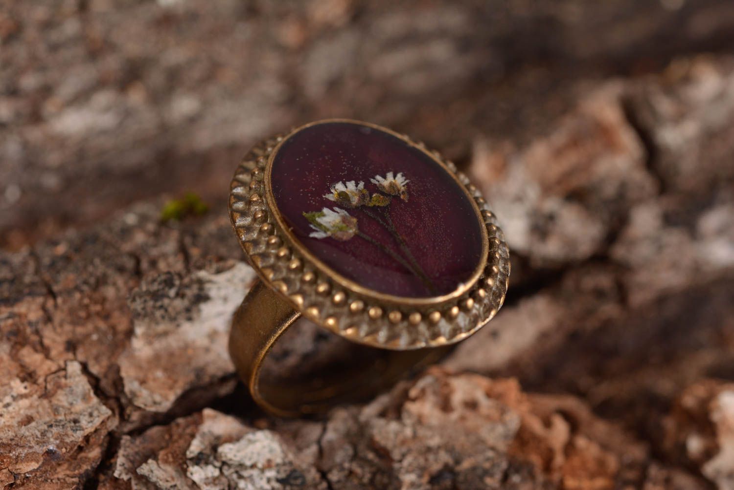Кольцо ручной работы кольцо из эпоксидной смолы модное кольцо с сухоцветом фото 1