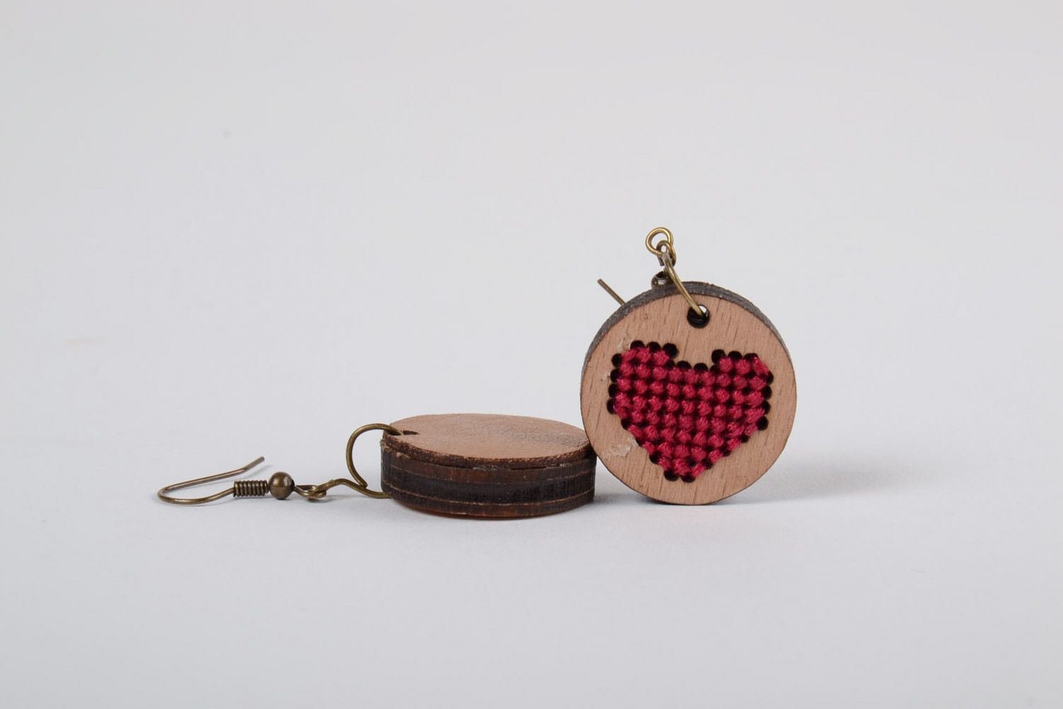 Handmade round plywood earrings with cross-stitch embroidery Red Hearts photo 3