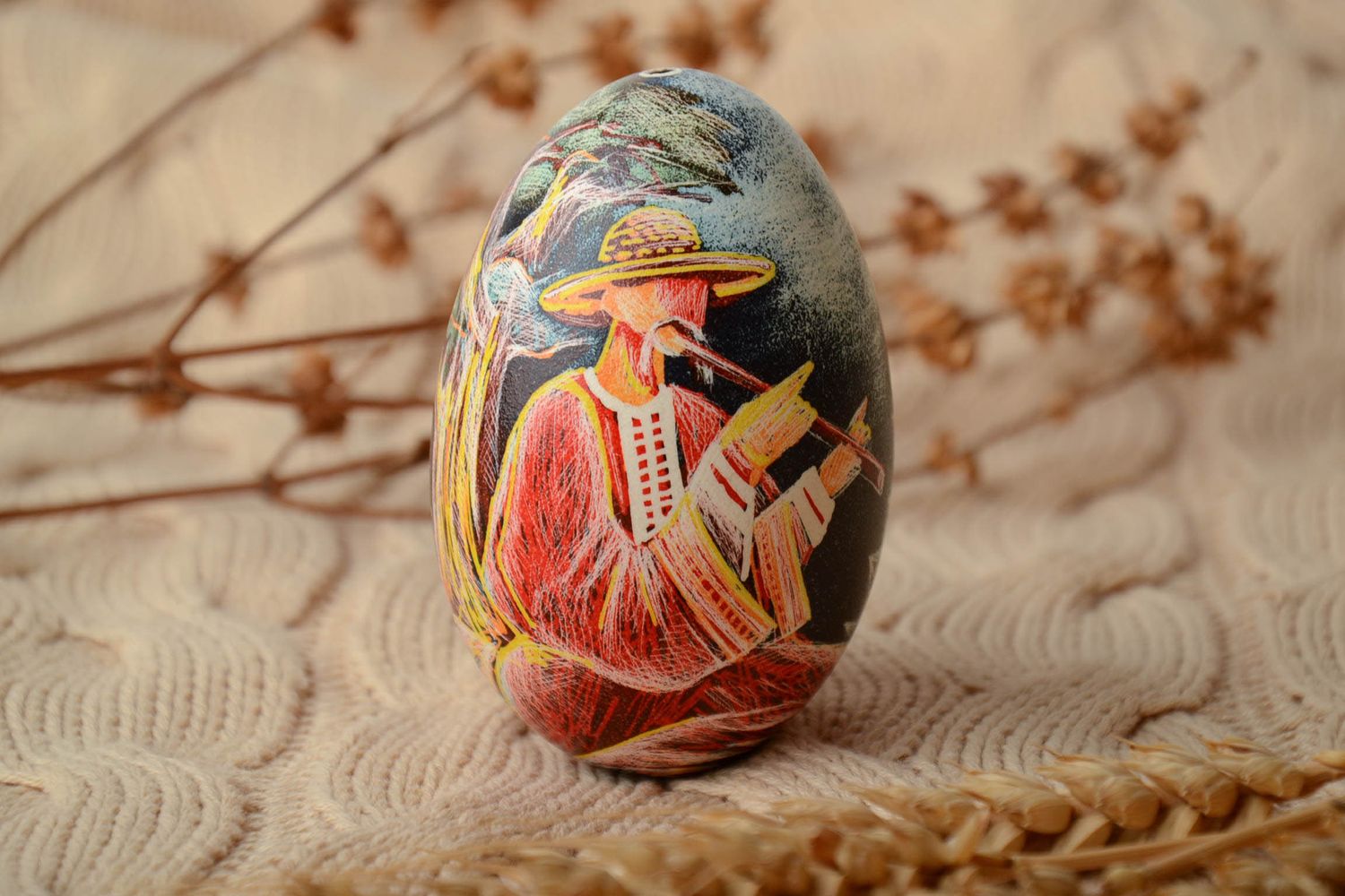 Пасхальное яйцо гусиное с росписью ручной работы авторское фото 1