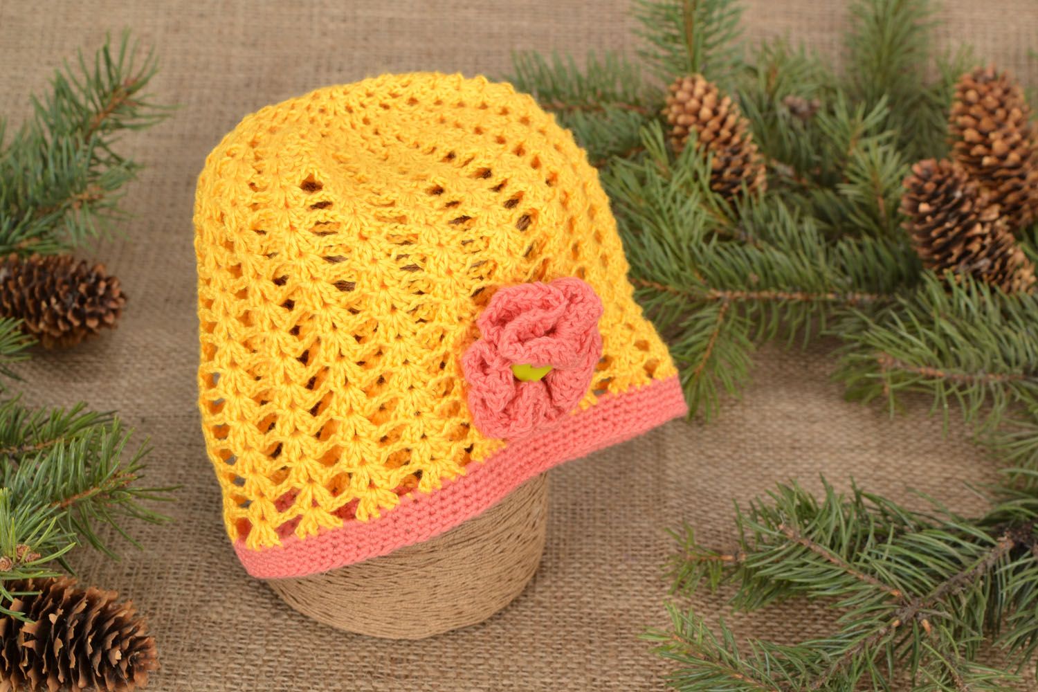 Crocheted hat for girls Yellow photo 1