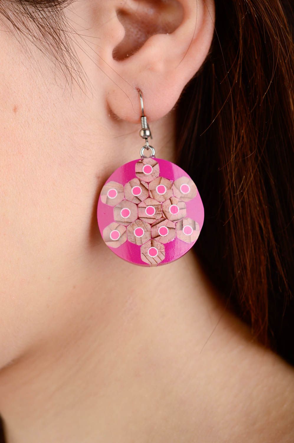 Boucles d'oreilles roses Bijou fait main rondes originales Cadeau pour femme photo 2