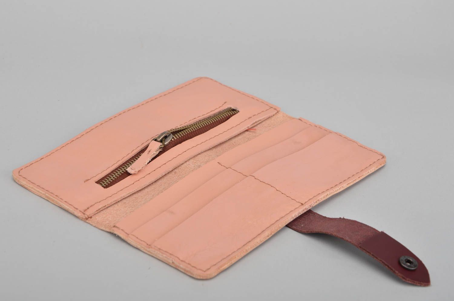 Portefeuille en vrai cuir rose bordeaux grand fait main accessoire pour femme photo 2