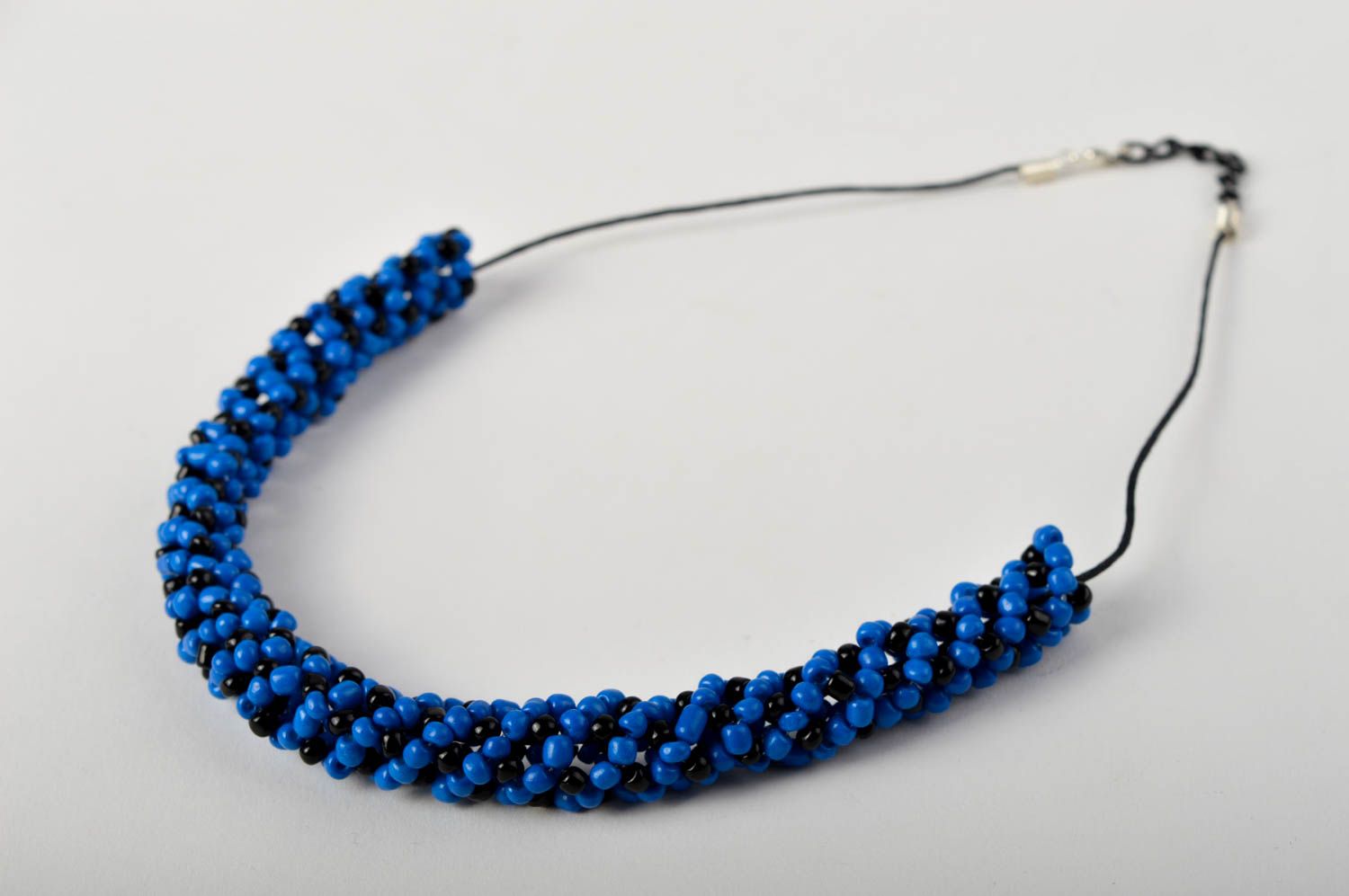 Bijou fait main Collier de perles de rocaille bleues Accessoire mode bijoux photo 2