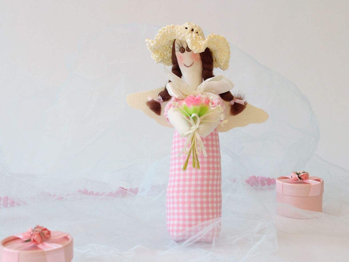 Toy Angel with Flowers photo 5