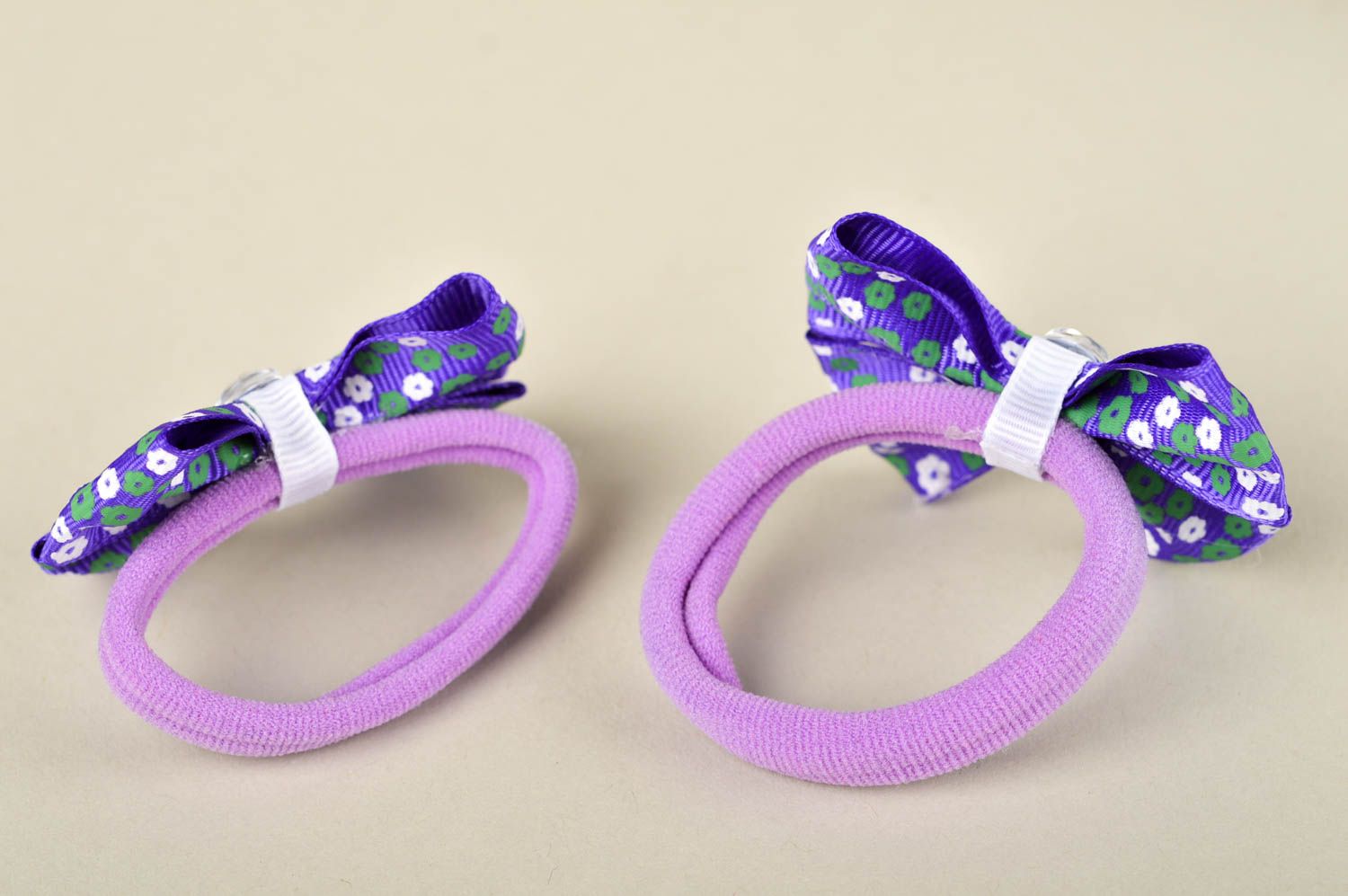 Handmade hair ties bow for girls hair scrunchies designer accessories for girls photo 3