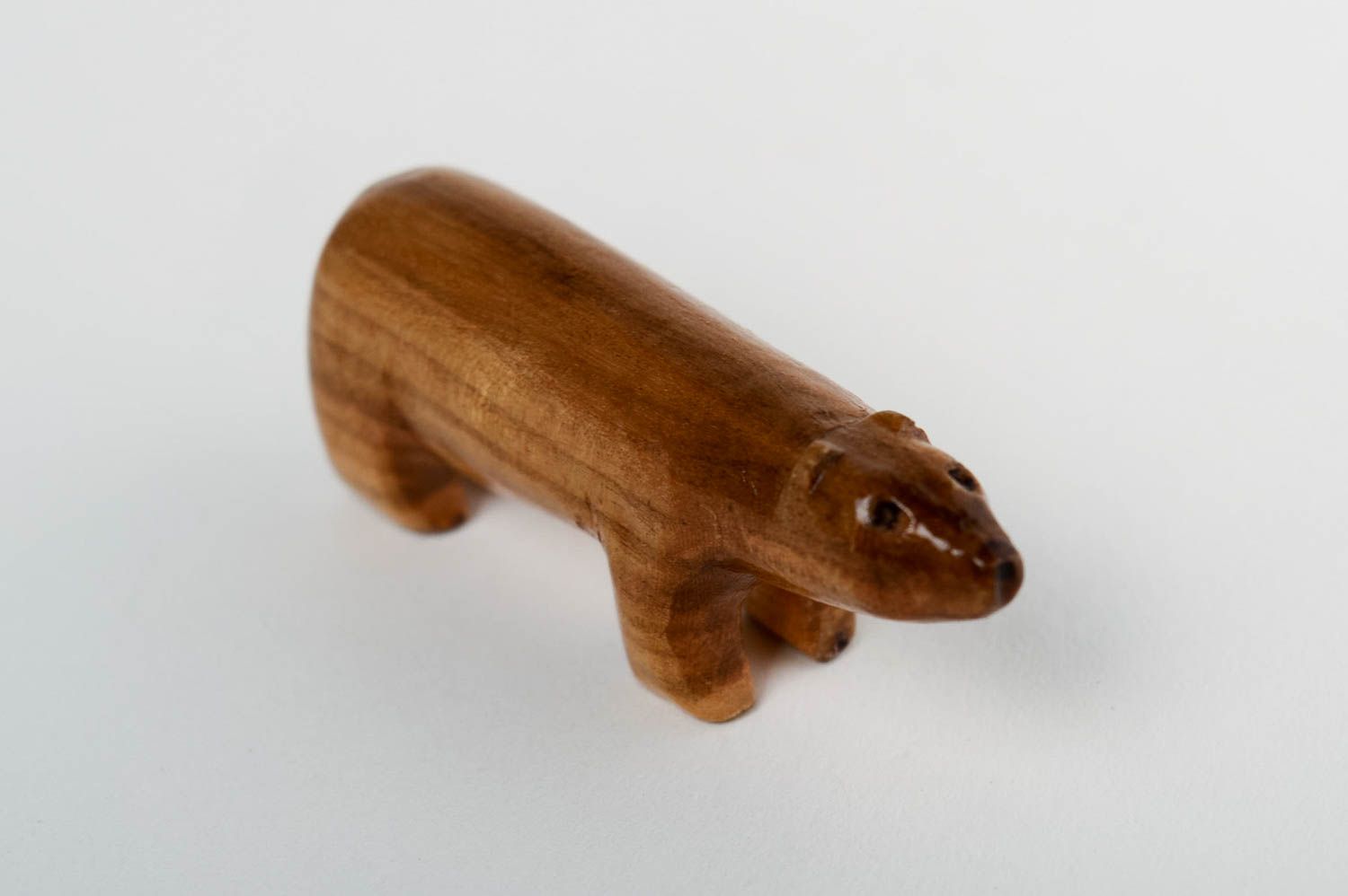 Figur aus Holz handmade geschnitzte Holzfigur Öko Spielzeug Tisch Deko Bär schön foto 2