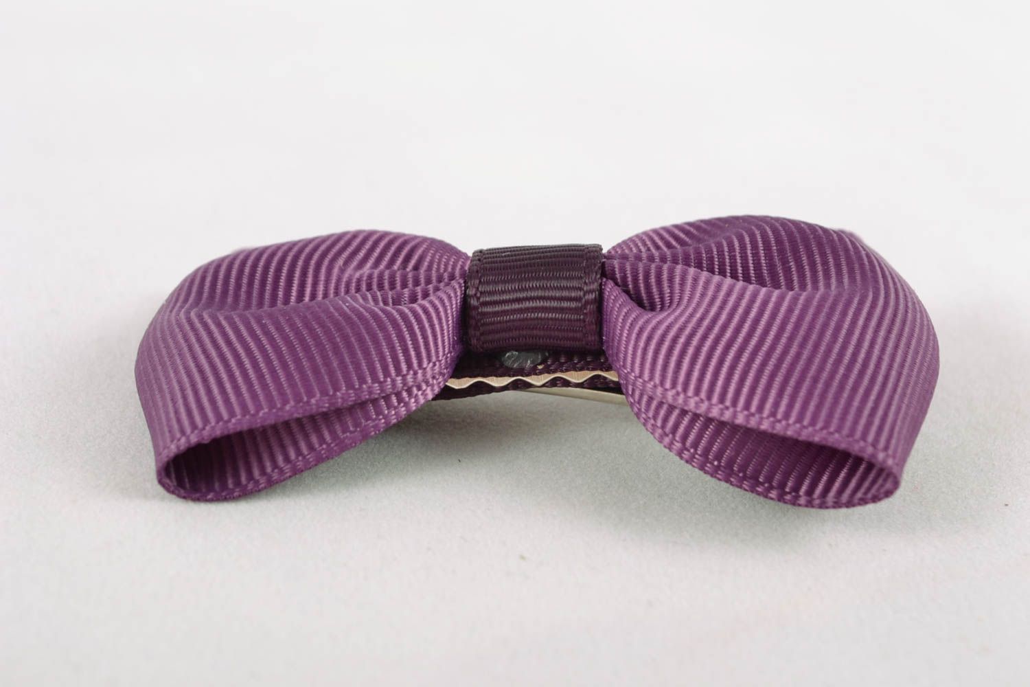 Заколка для волос с бантиком из репсовой ленты фиолетовая фото 5