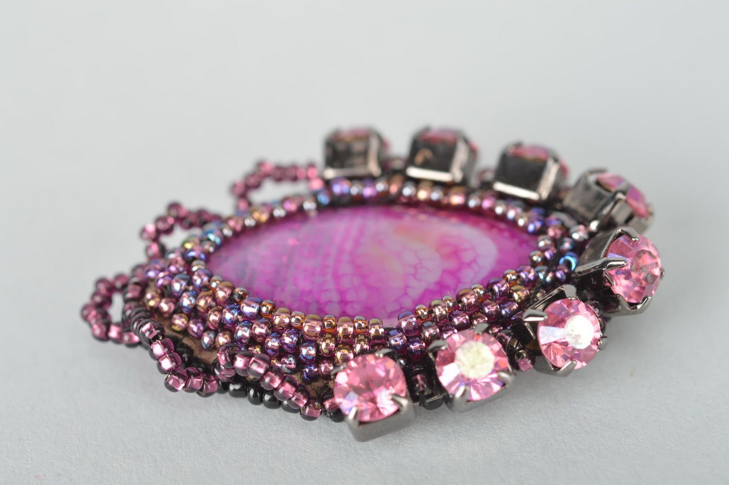 Pendentif agate perles de rocaille Bijou fait main ovale violet Cadeau femme photo 4