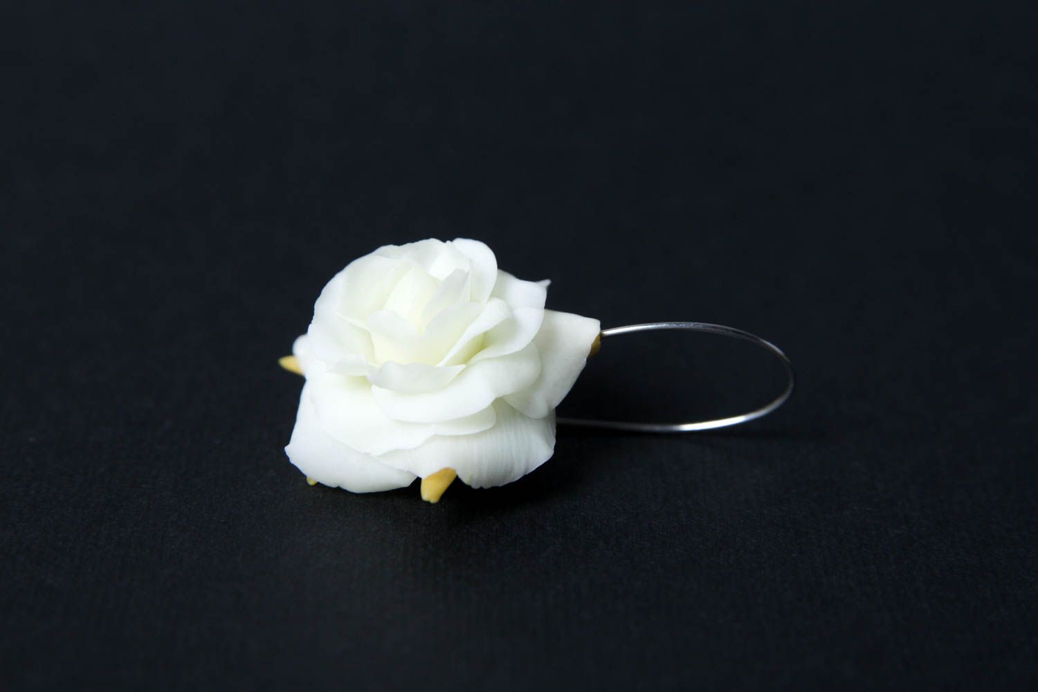 Ohrringe für Damen handgeschaffen Schmuck aus Ton stilvoll Modeschmuck Ohrringe foto 5