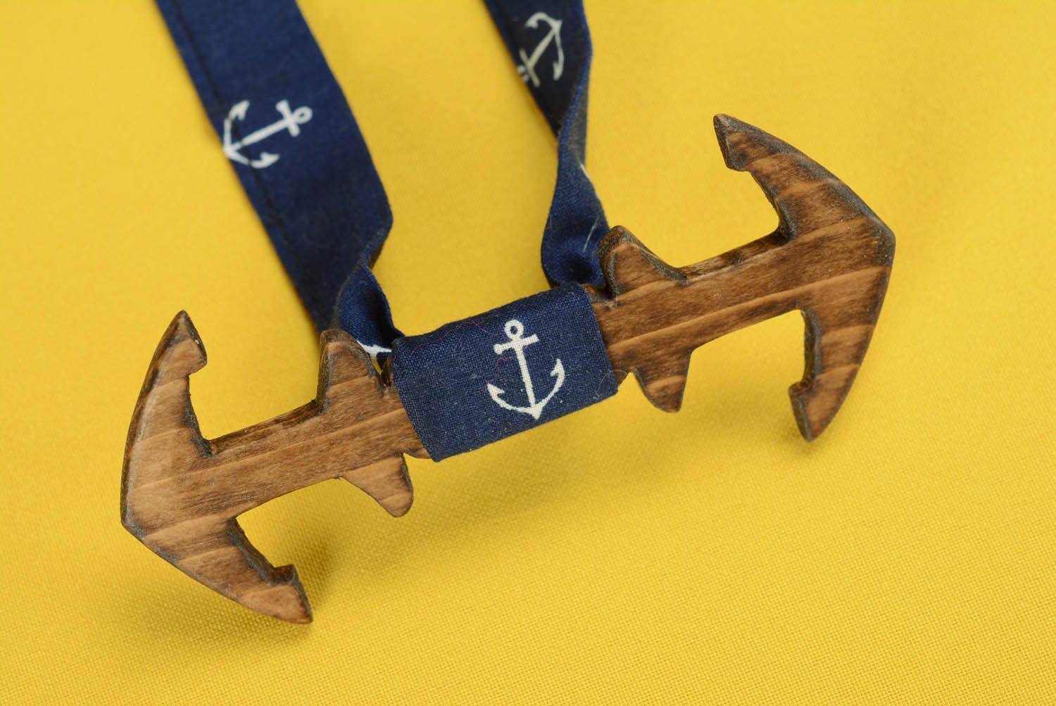 Bow tie in the shape of an anchor  photo 3