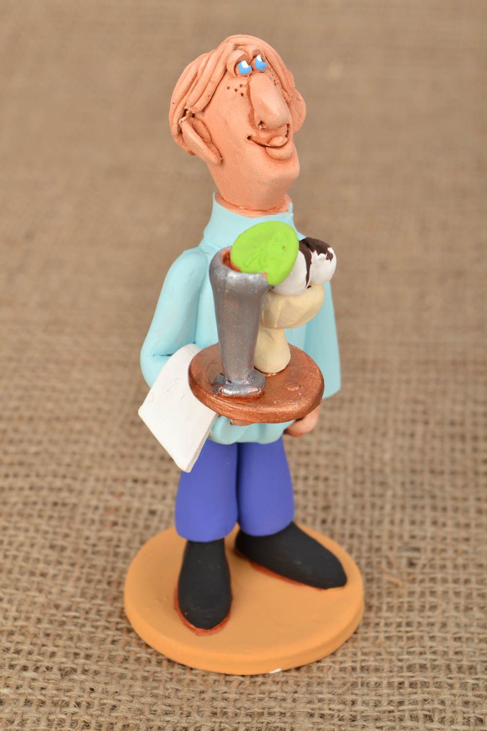 Figurine céramique Serveur faite main photo 1