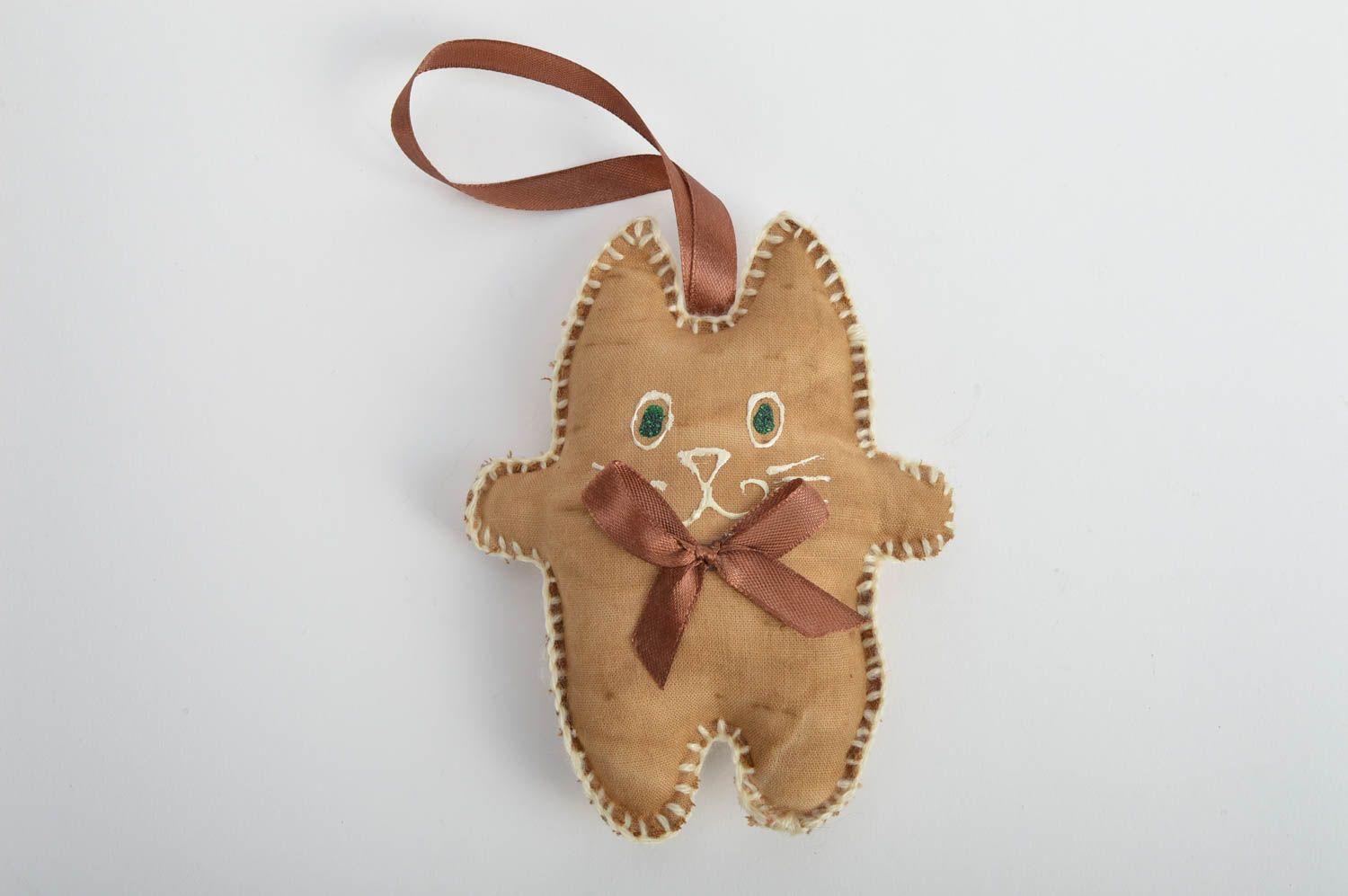 Handmade small brown fabric wall hanging soft toy with eyelet cat with bow photo 2