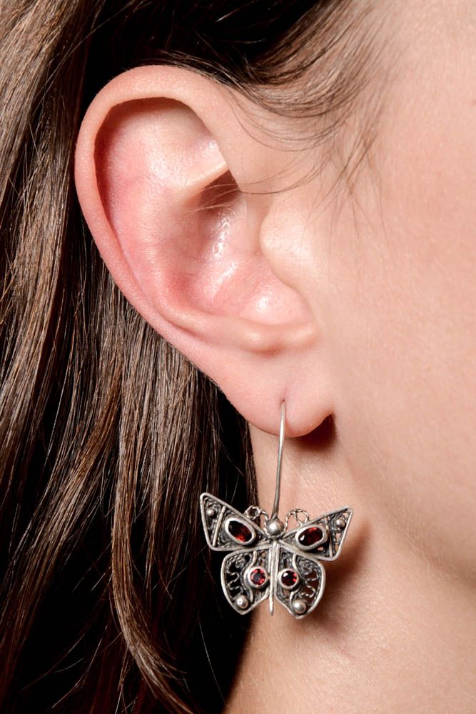 Boucles d'oreilles faites main Bijou argent papillon Accessoire pour femme photo 1
