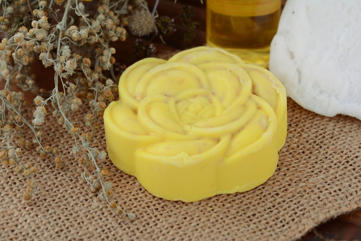 Jabón natural con miel y palomitas de avena foto 1