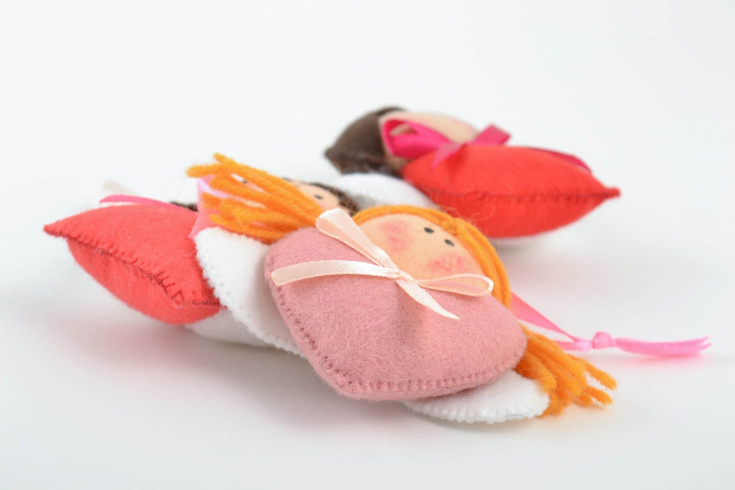 Set of 3 handmade decorative felt fabric soft hanging toys Angels with eyelets  photo 4