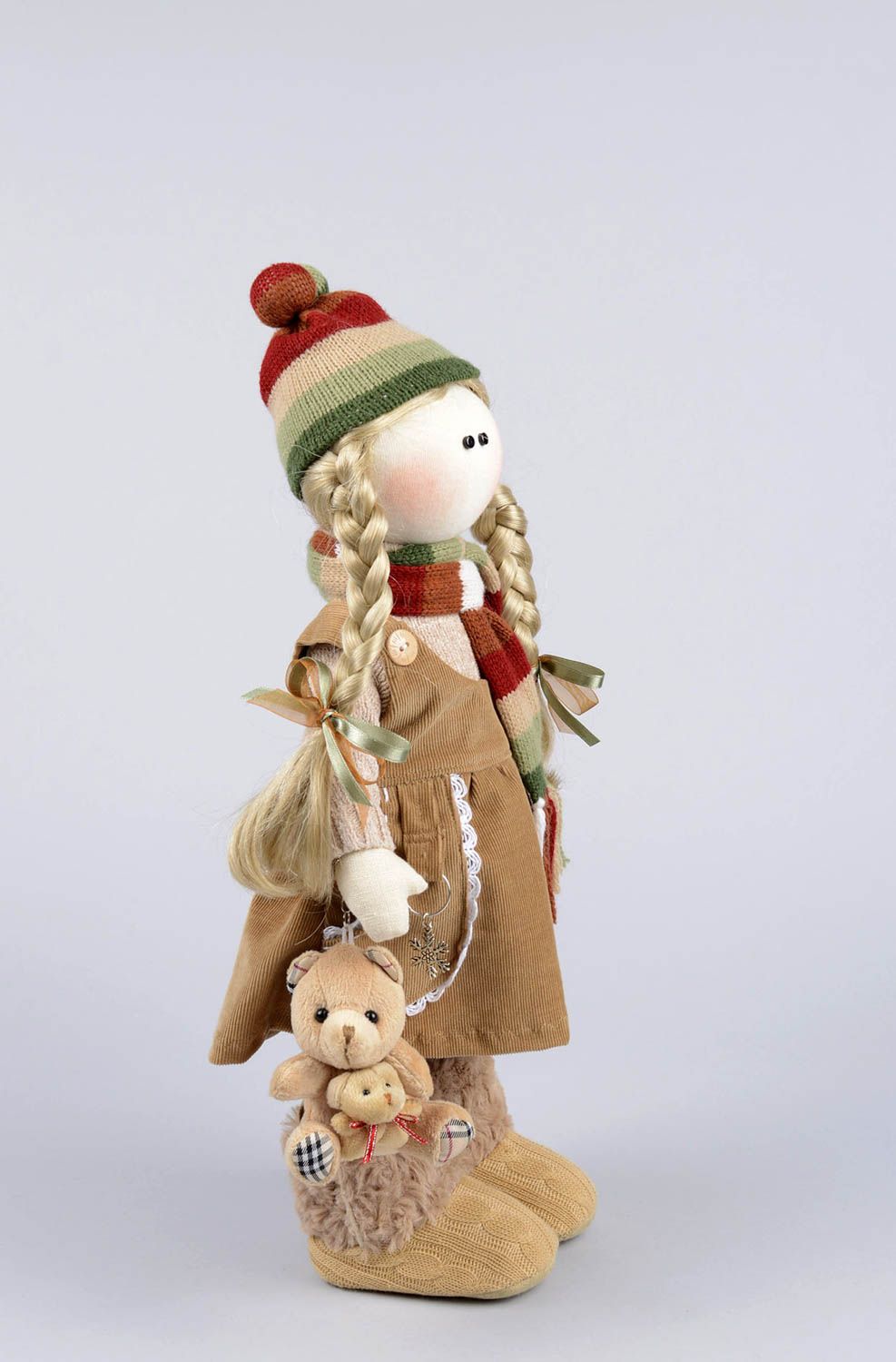 Тряпичная кукла ручной работы красивая дизайнерская кукла игрушка для девочек фото 2