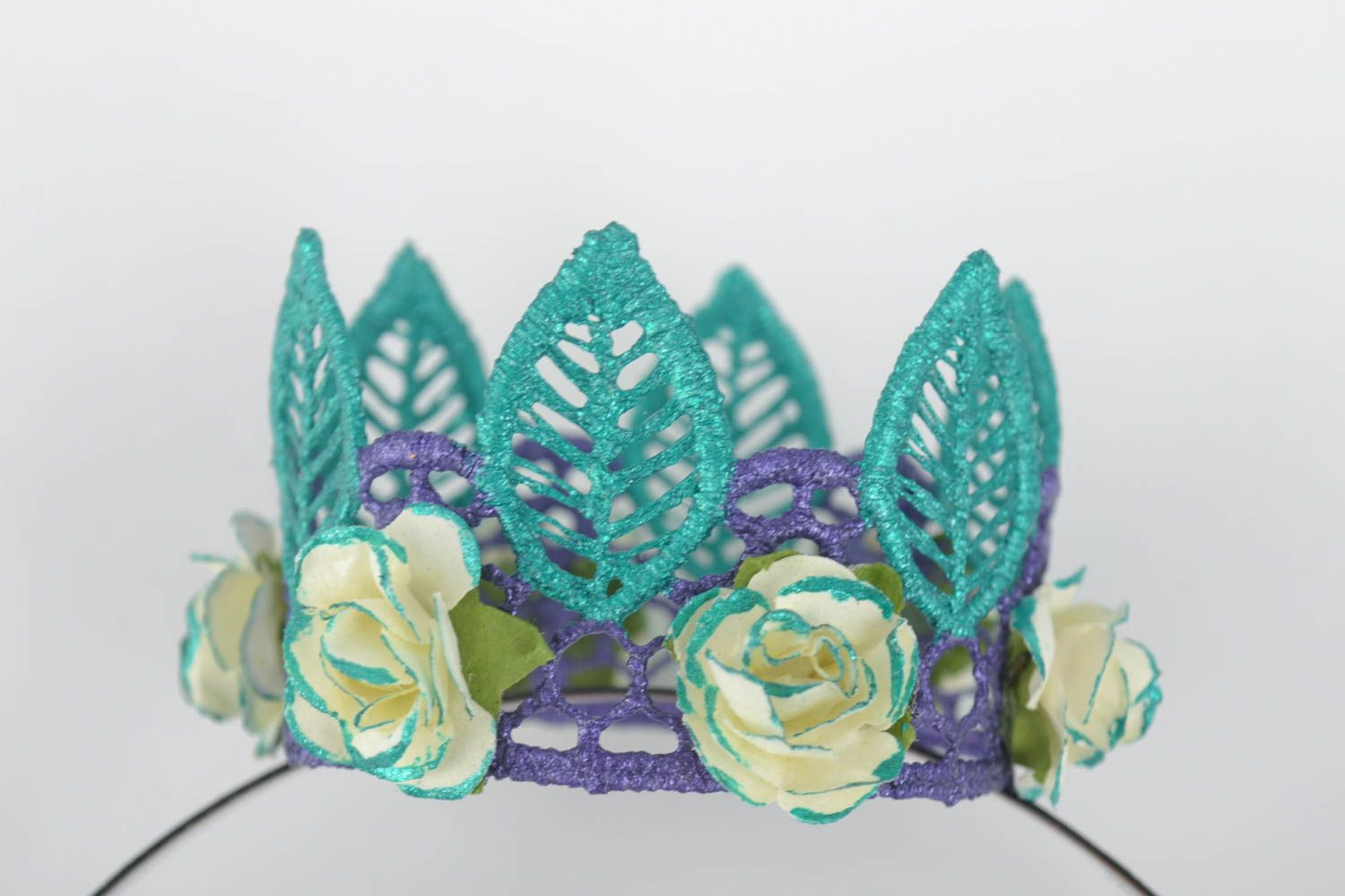 Diadema de flores artesanal estilosa corona para cabello accesorio para el pelo foto 3