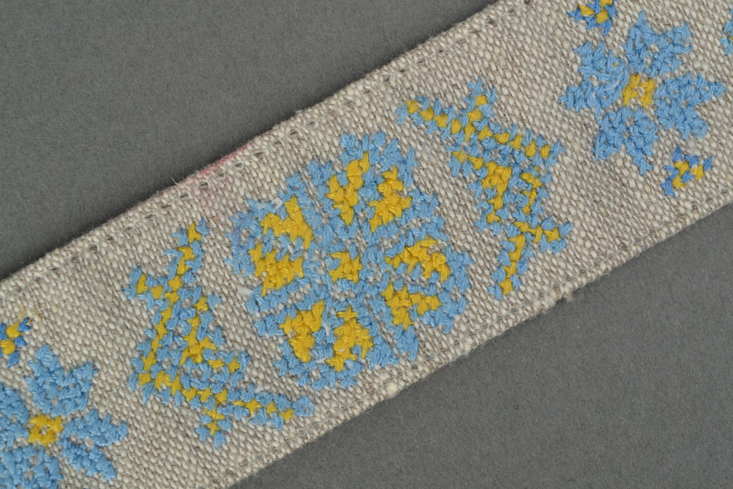Light cross stitch embroidered belt  photo 3