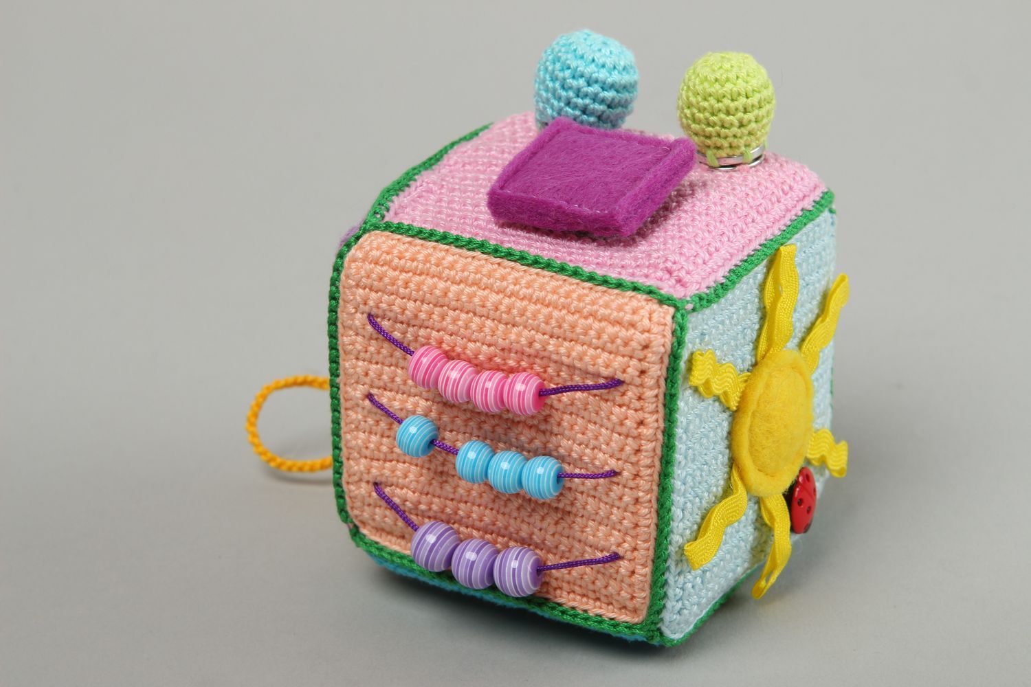 TOYMIS Cacahuete Positivo, Cacahuete De Ganchillo Emocional, Muñeca Linda Hecho A Mano Juguete De Punto Positivo Regalos Para Animar Para Regalos De Cumpleaños Hogar Oficina Decoración (11,5cm