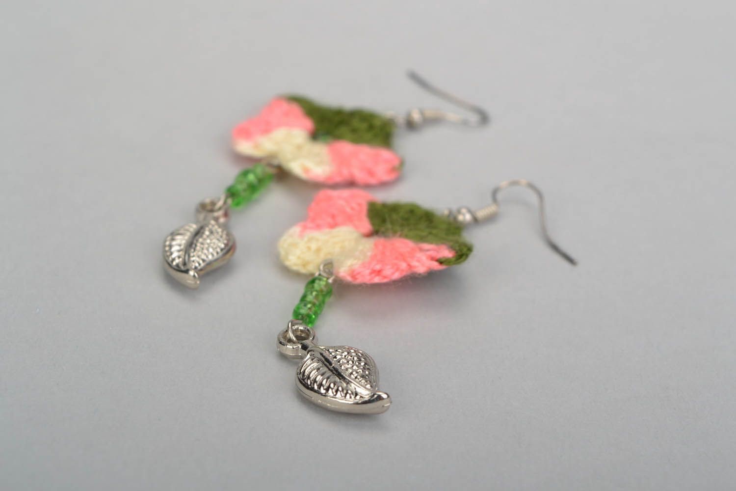 Crochet floral earrings  photo 4