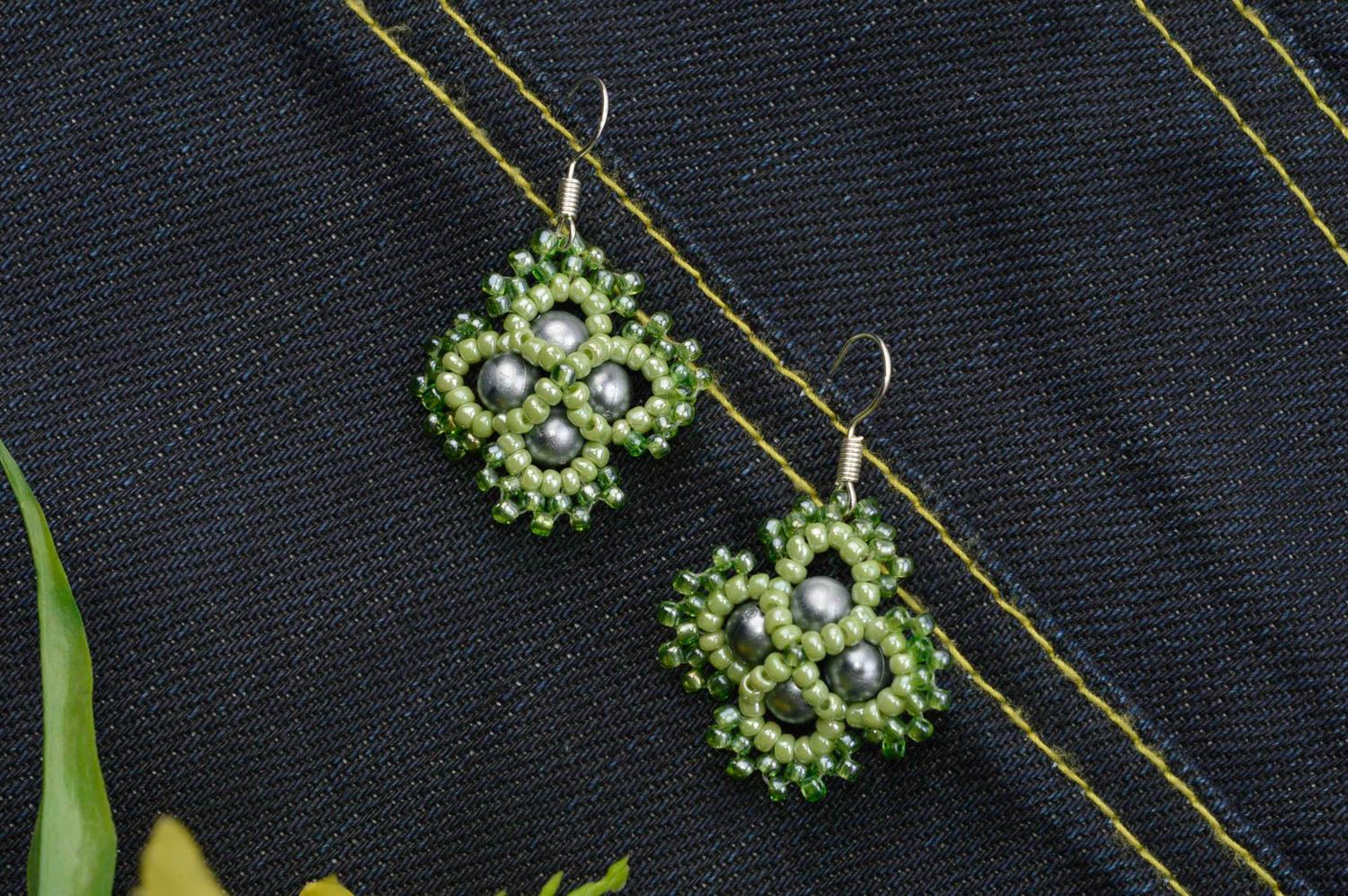 Beaded earrings handmade woven earrings with charms stylish fashion bijouterie photo 1
