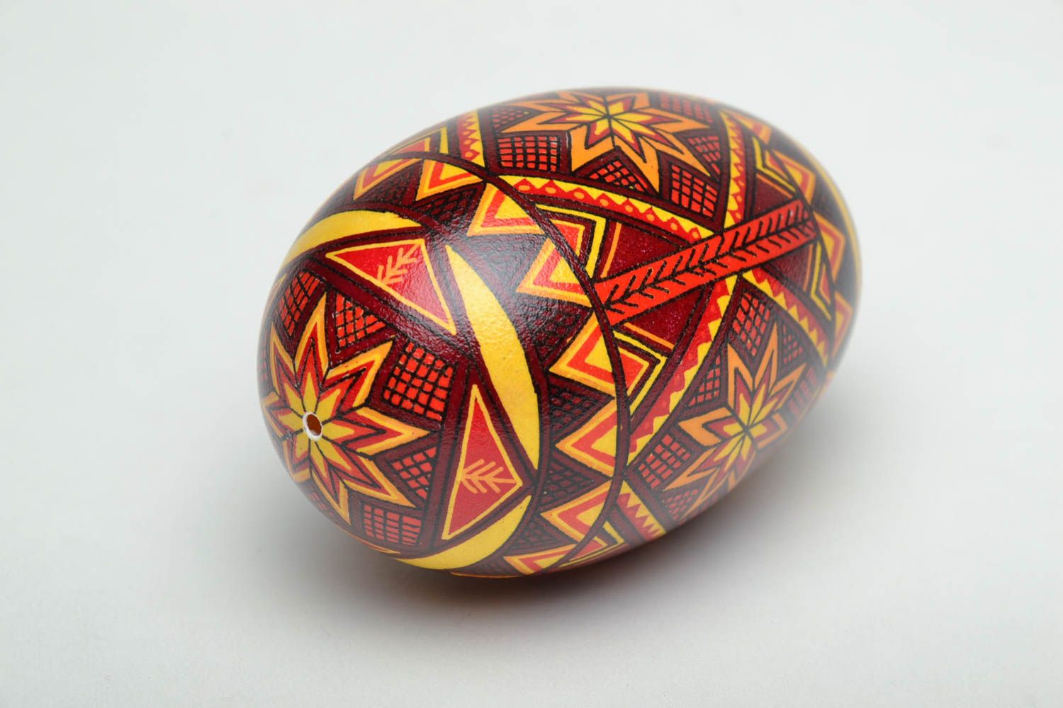 Handmade painted Easter egg photo 3