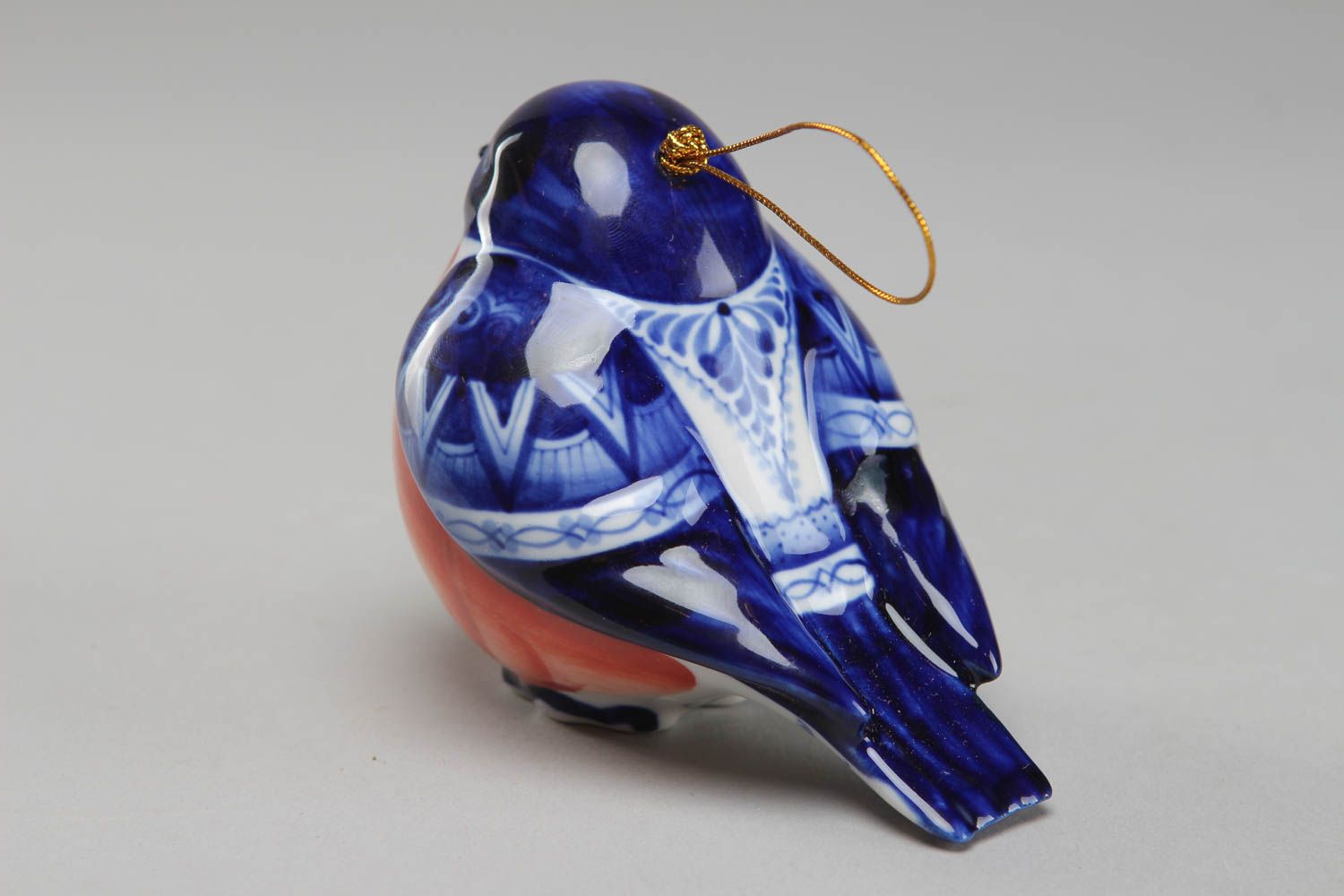 Petite figurine en porcelaine Gjel peinte de couleurs bleues Bouvreuil faite main  photo 2