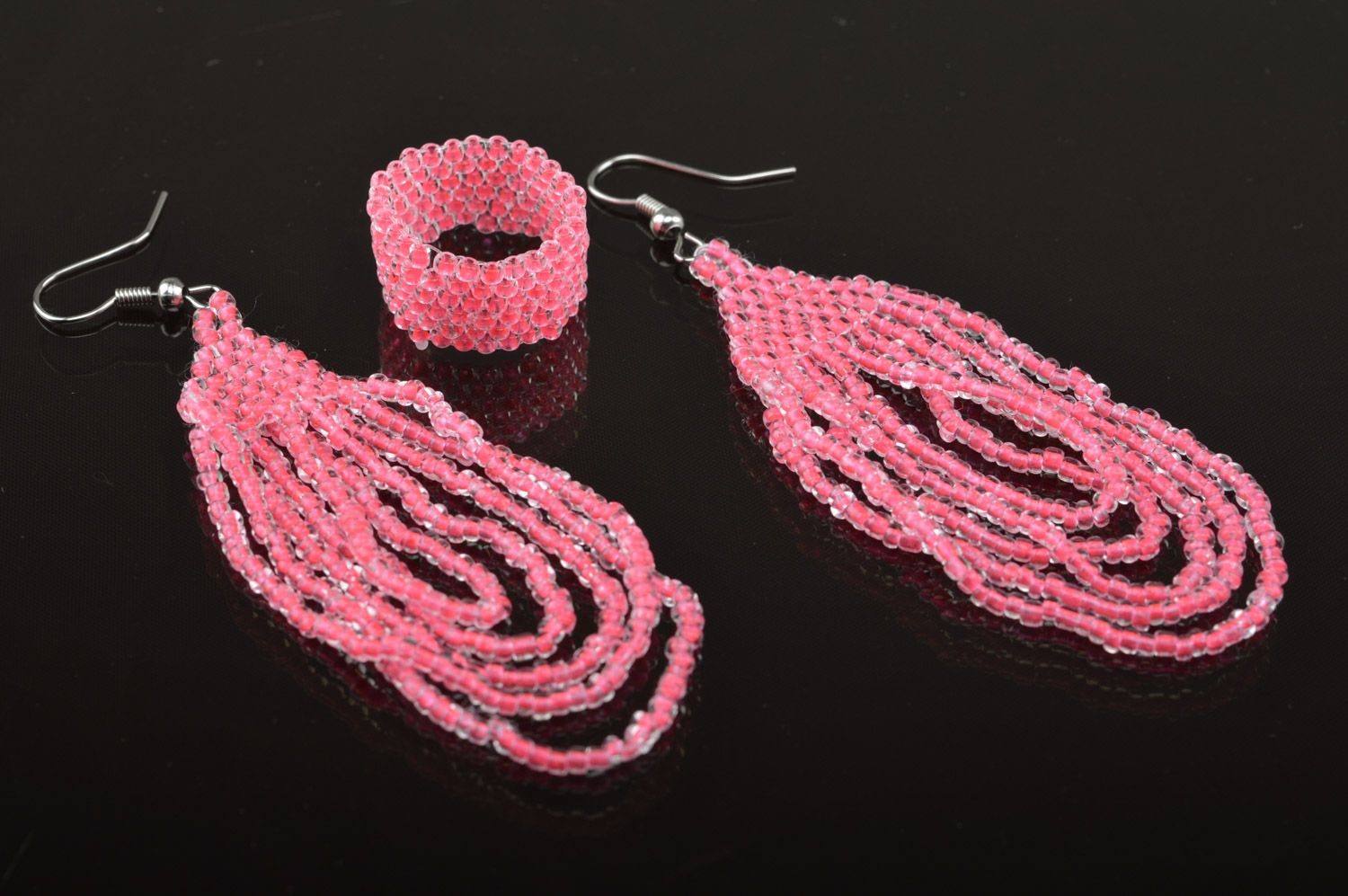 Handmade beaded jewelry set tender pink dangle earrings and ring for women photo 2