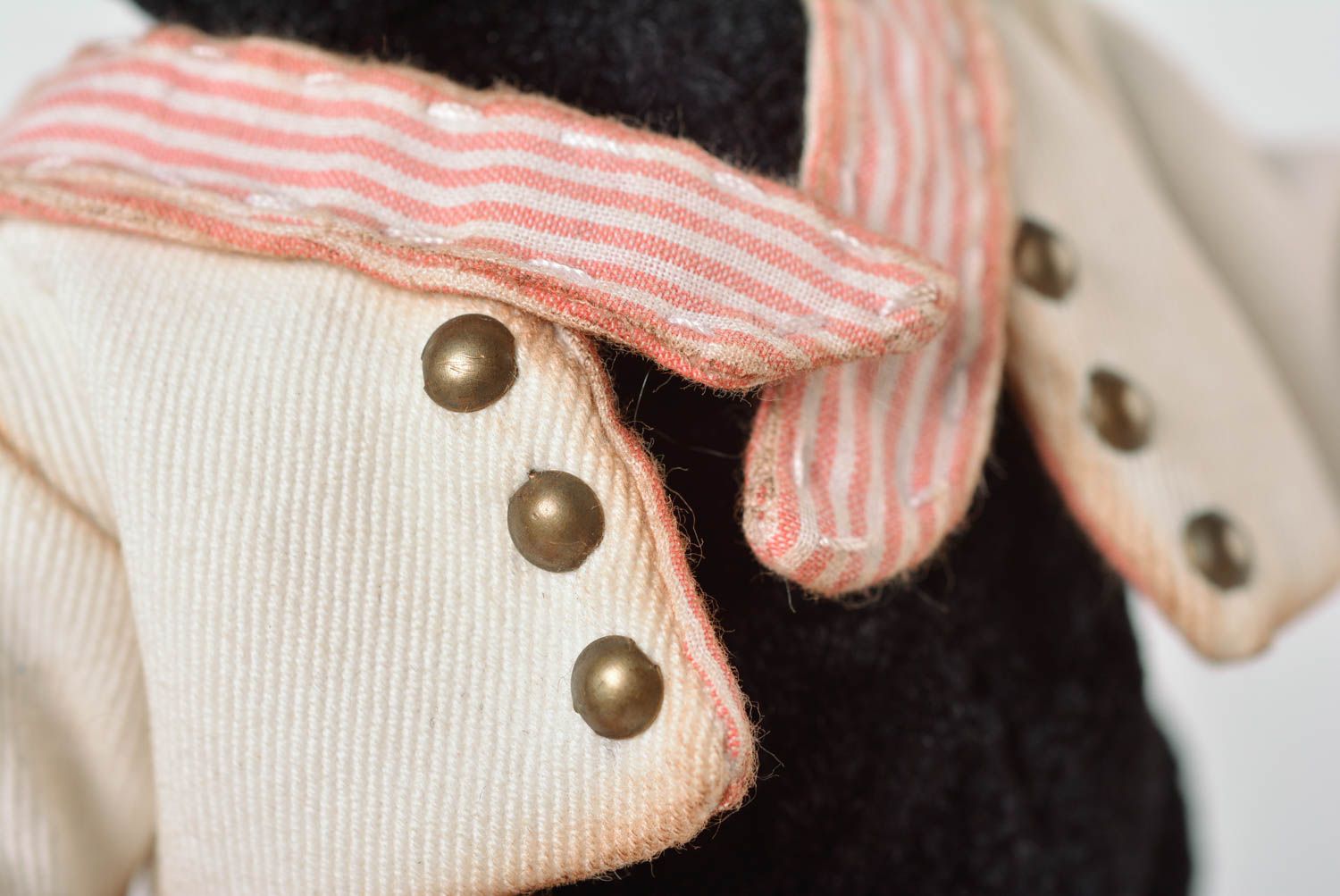 Peluche ours noir Jouet fait main en tissu original Cadeau pour enfant photo 5