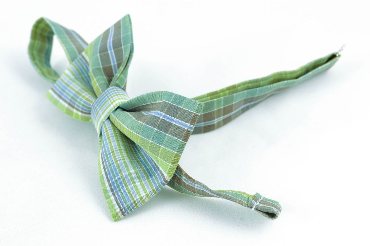 Текстильный галстук-бабочка в оригинальную клеточку фото 4