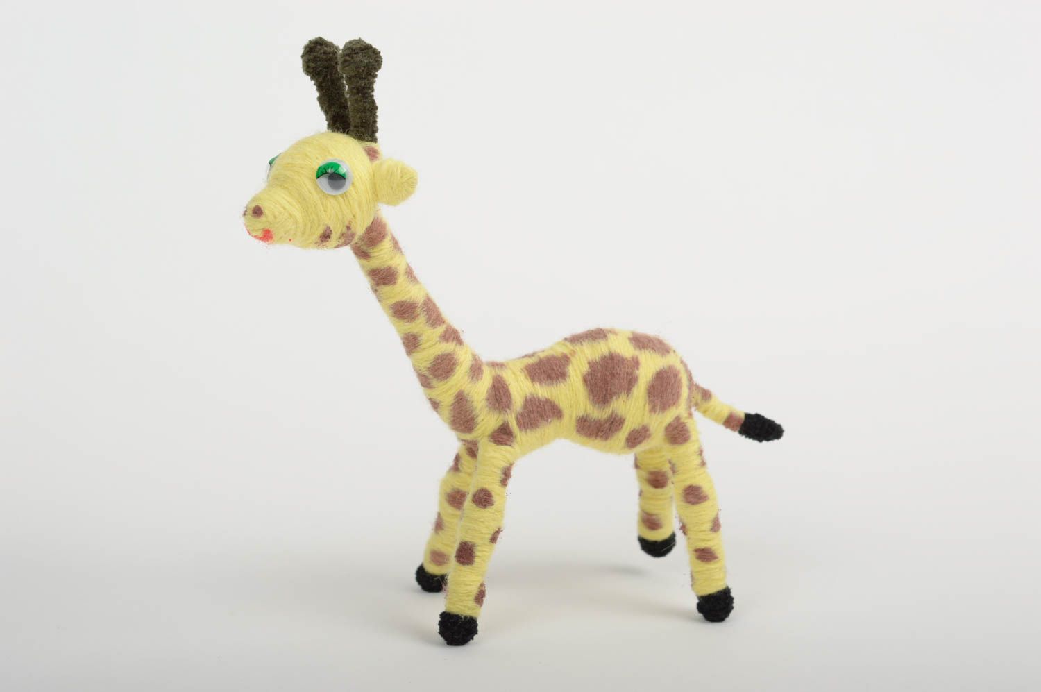 Peluche girafe Jouet fait main en fils synthétiques Cadeau pour enfant photo 1