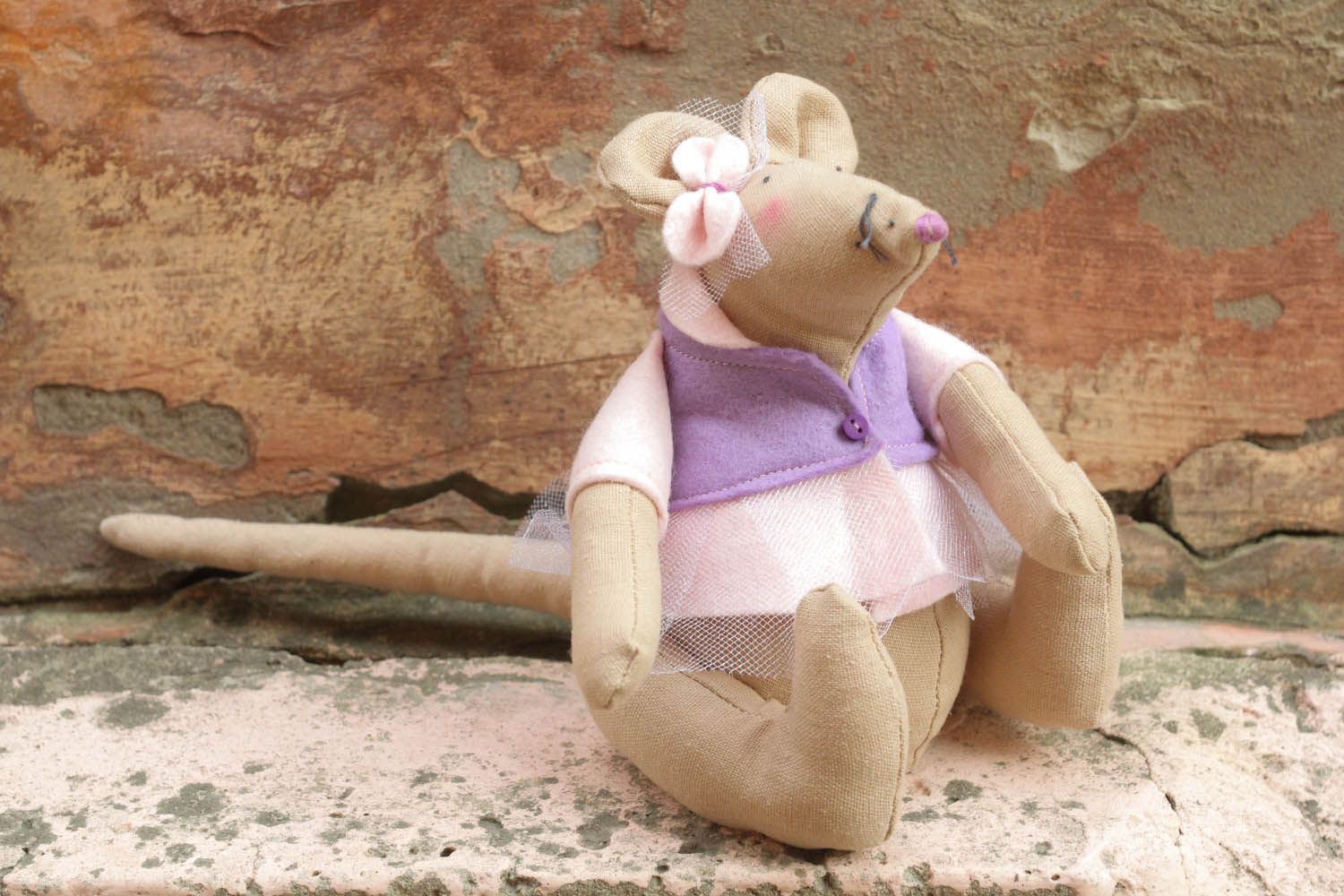 Soft toy mouse photo 1